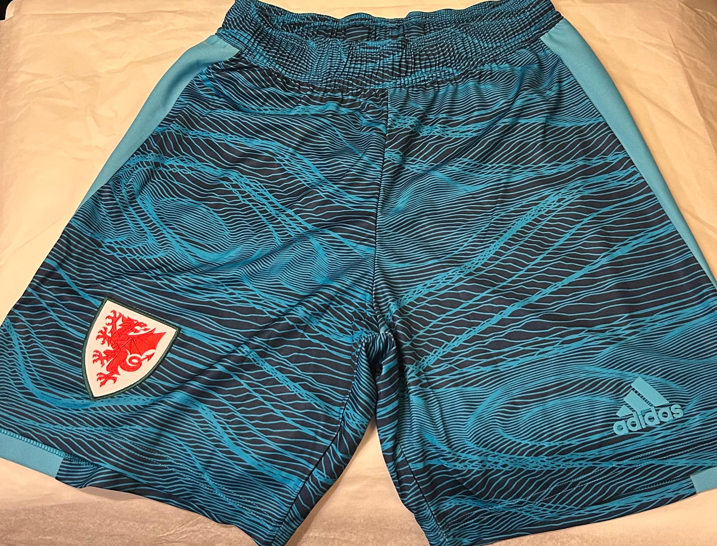 Wales - Shorts (S)