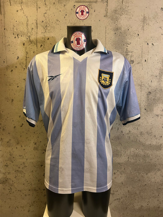 Argentina - 1999 (M)