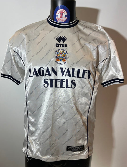 Lisburn Distillery - 2002/04