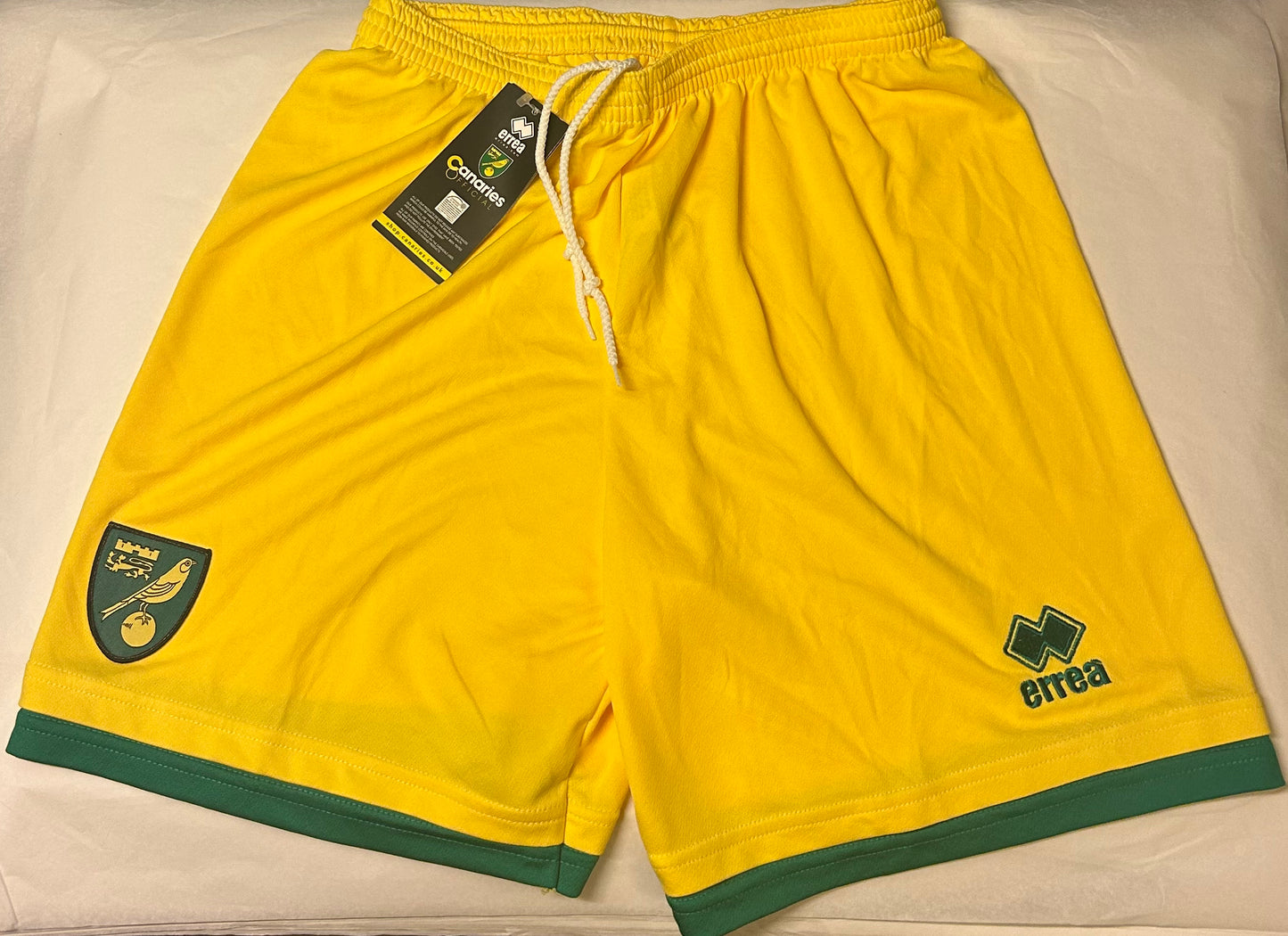 Norwich City - Shorts (S)