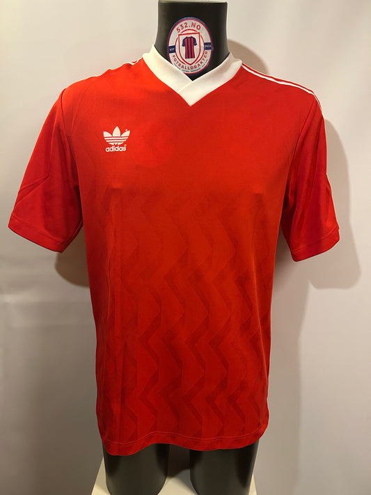 Adidas template - 1991 (M)