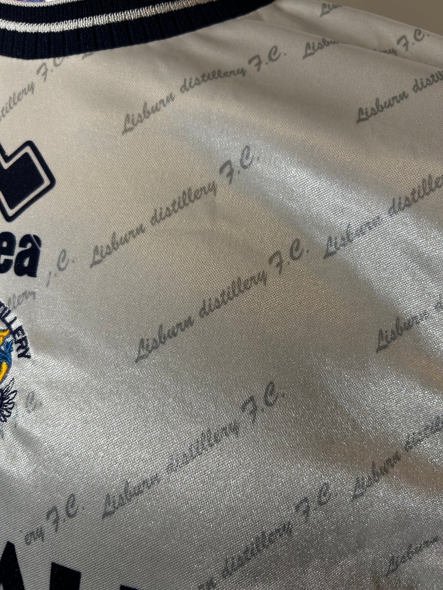 Lisburn Distillery - 2002/04