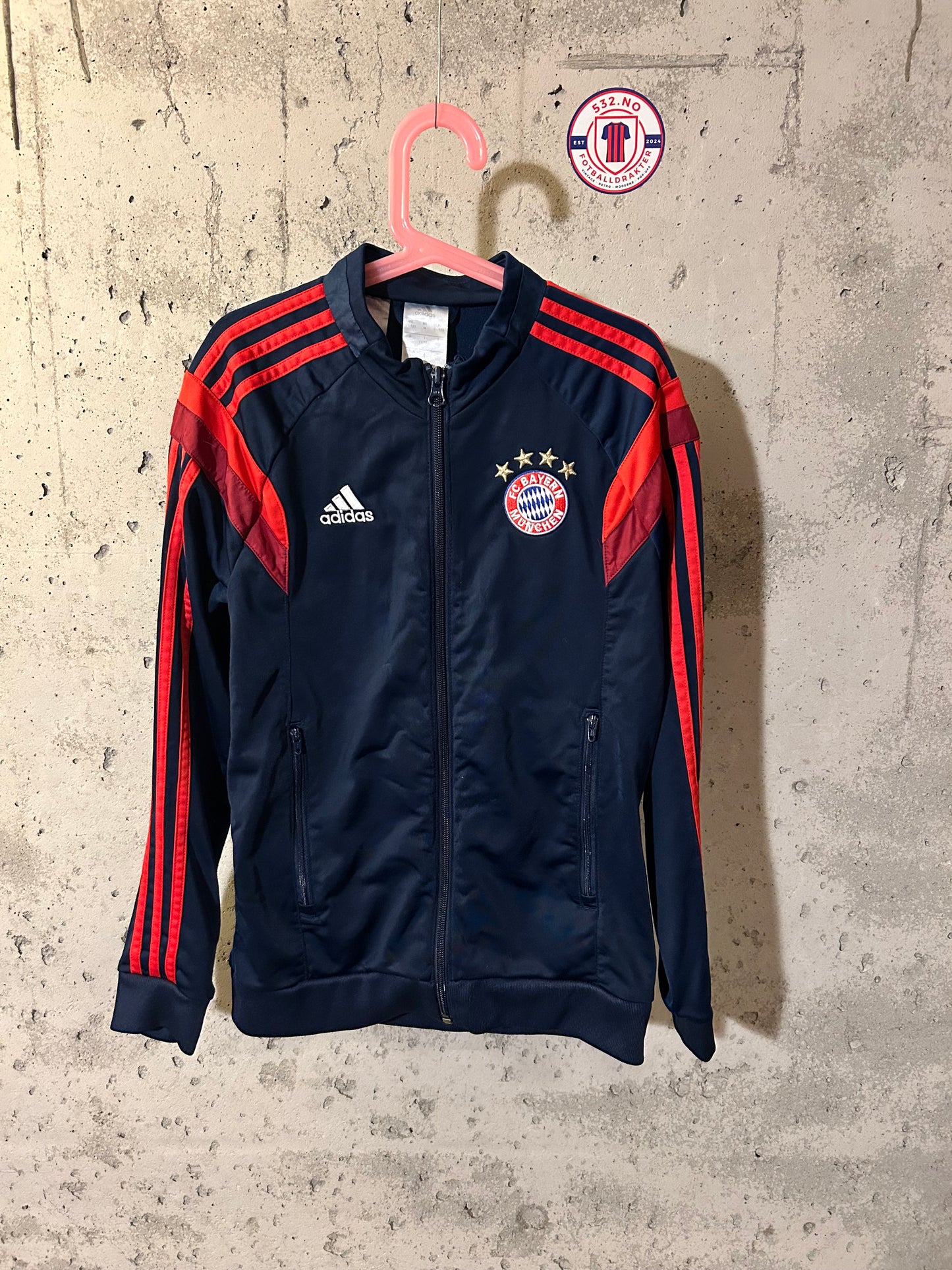 Bayern München - trackjakke (11-12år)