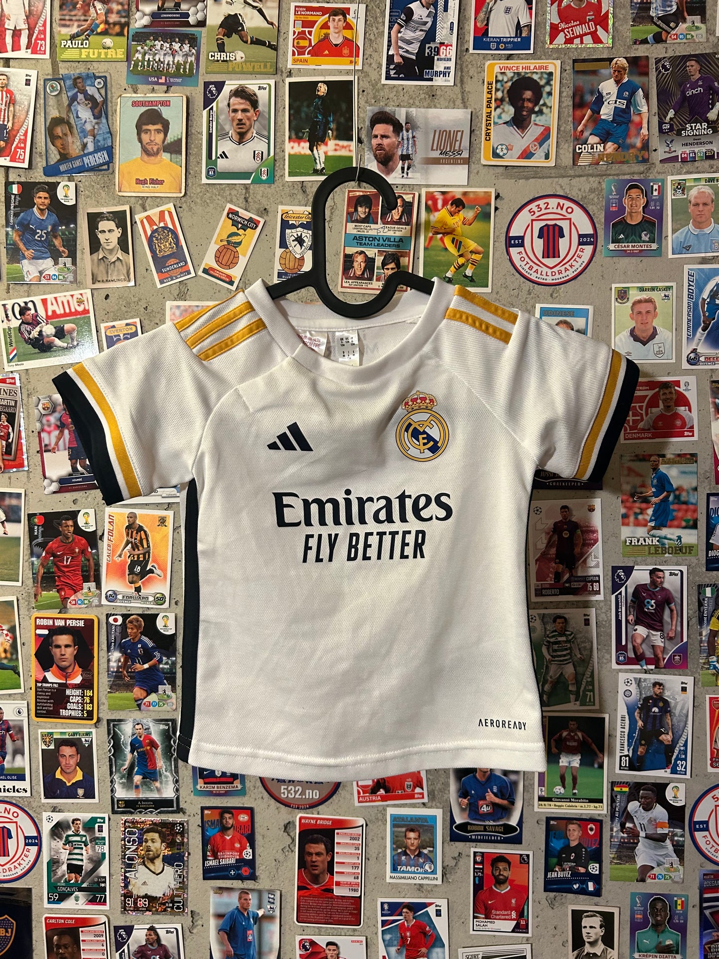 Real Madrid - 2023/24 (9-12mnd)