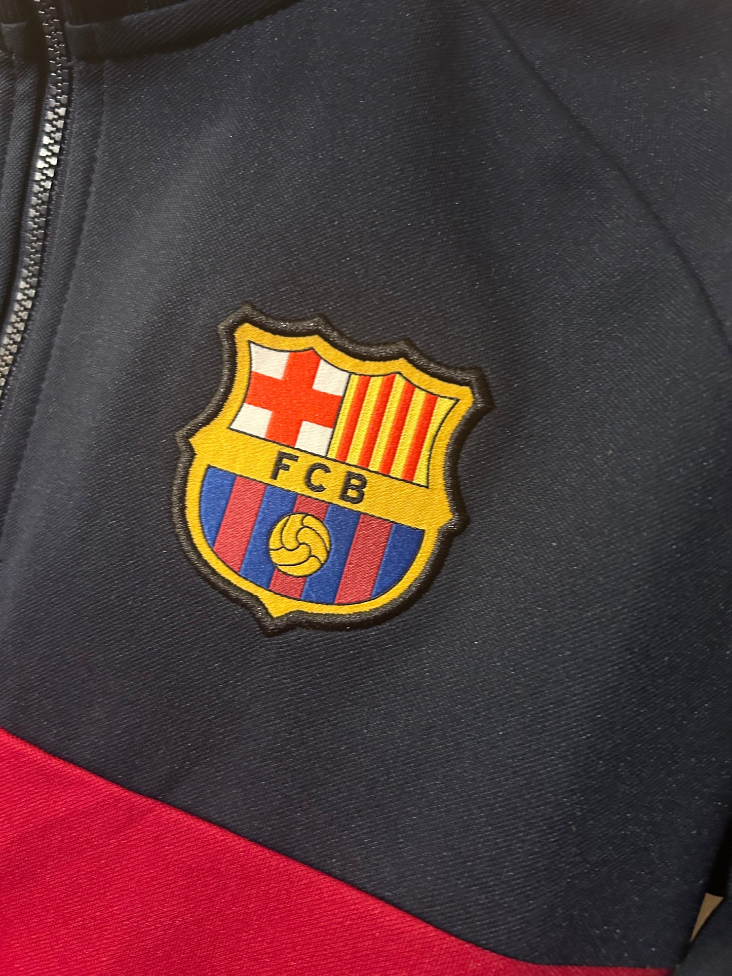 Barcelona - trackjakke (10-12år)