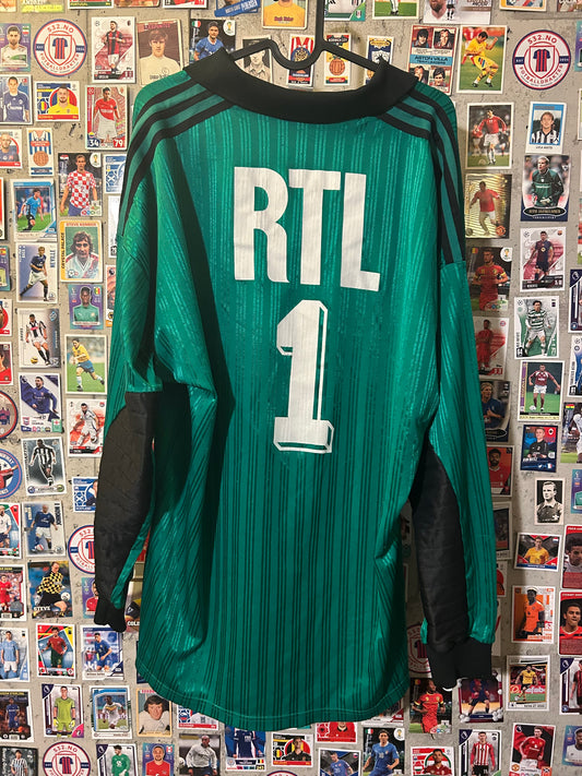 Adidas - 1995 - template (XL)
