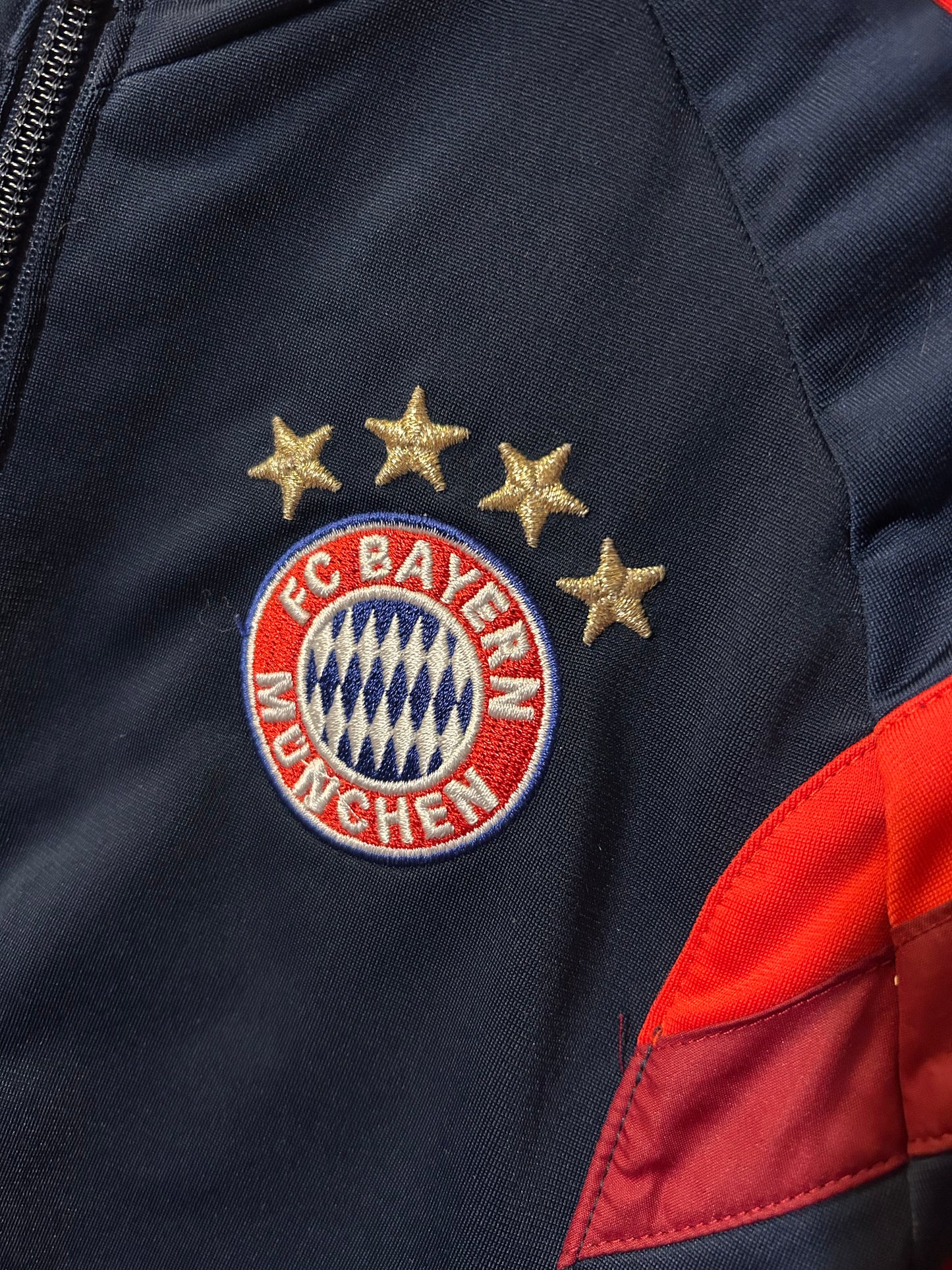 Bayern München - trackjakke (11-12år)