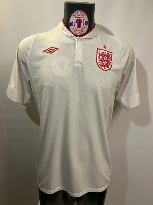 England - 2012 (L)