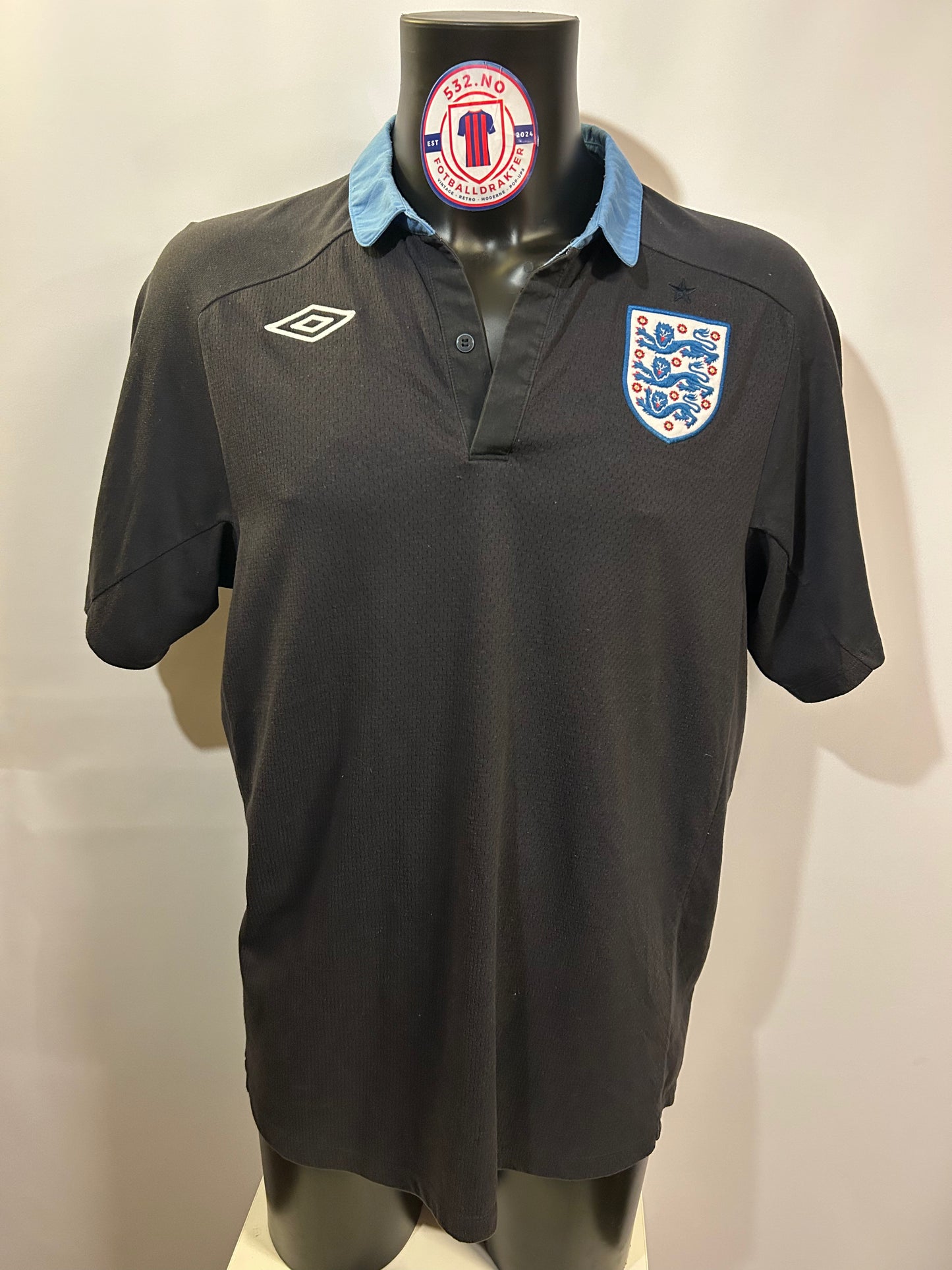 England - 2012 (XL)
