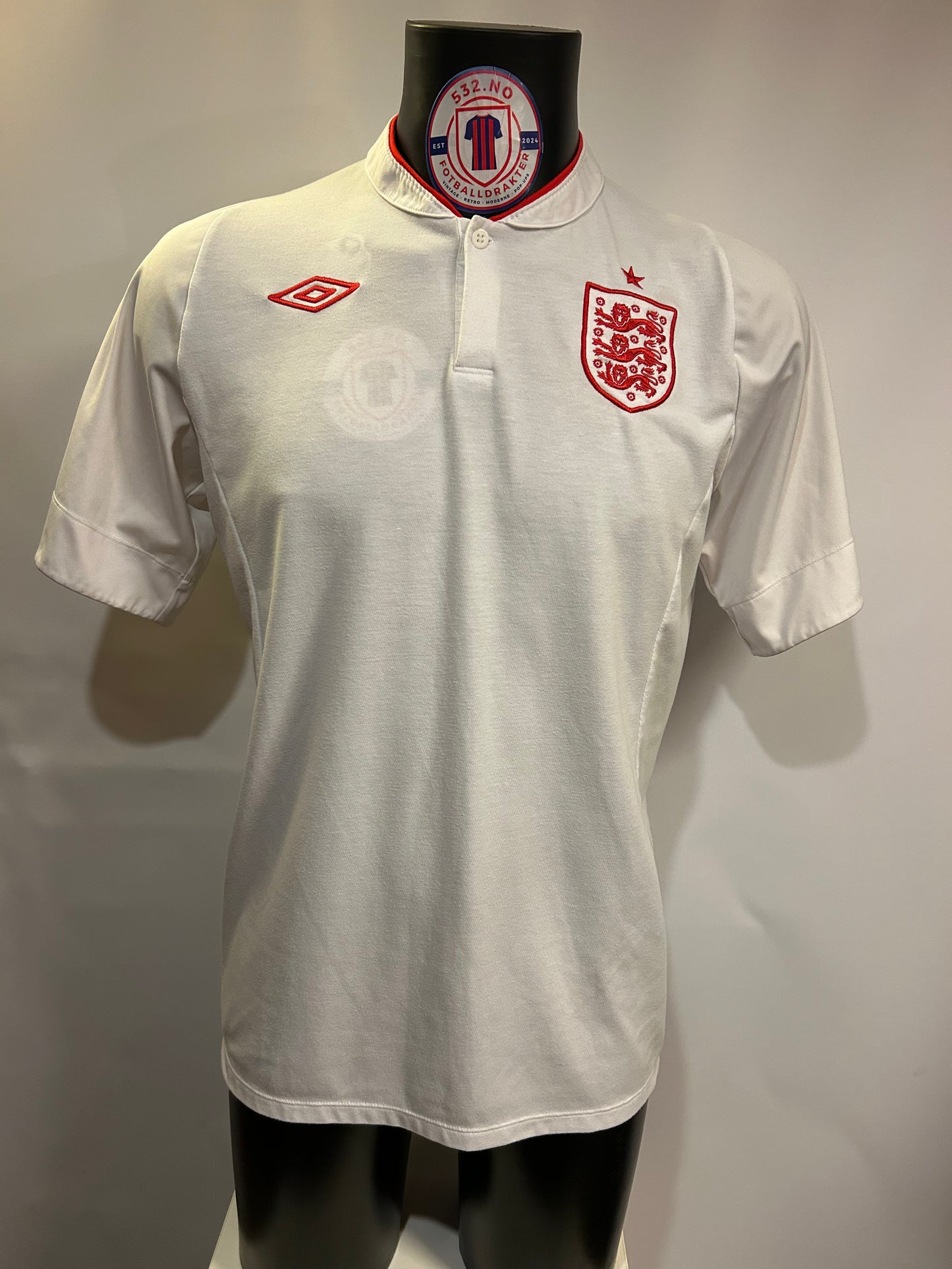 England - 2012 (L)