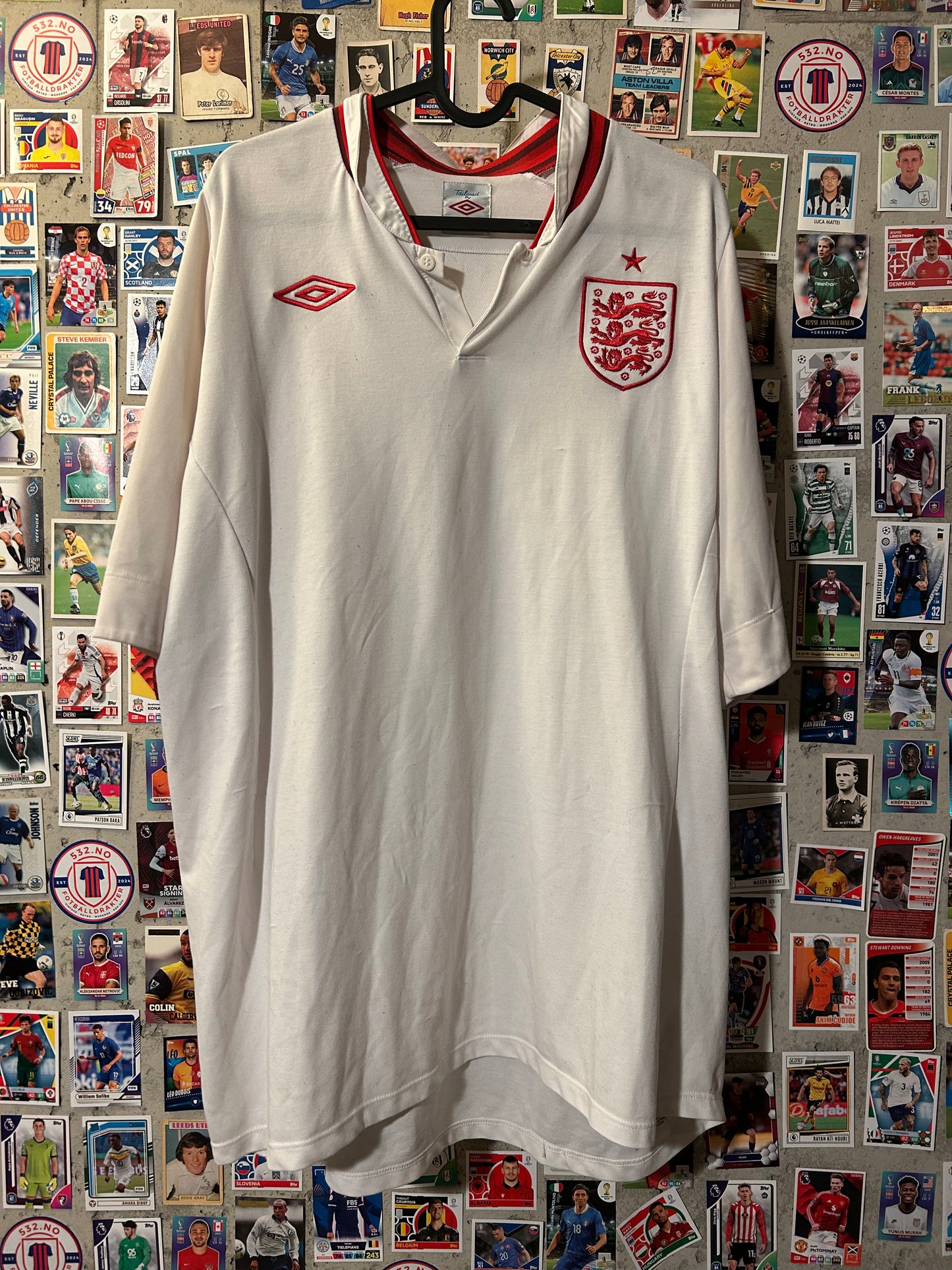England - 2012 (XL)